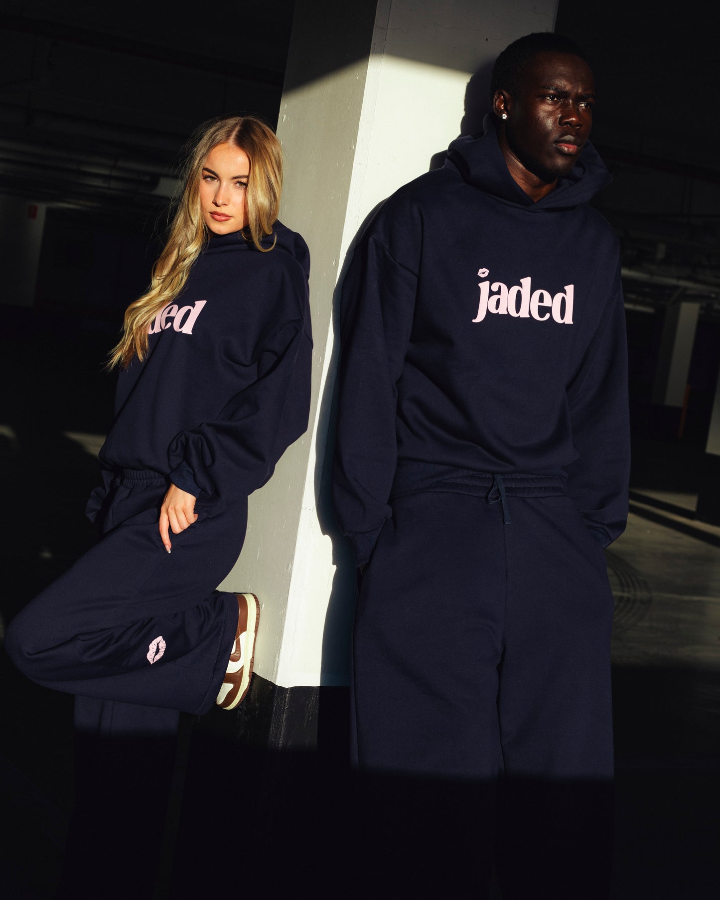 KISS ME HOOD | NAVY
